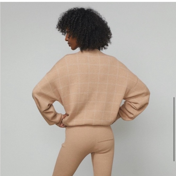 Lunya Cozy Cotton Silk Blend Windowpane Beige Sweater {XS} - Picture 2 of 9